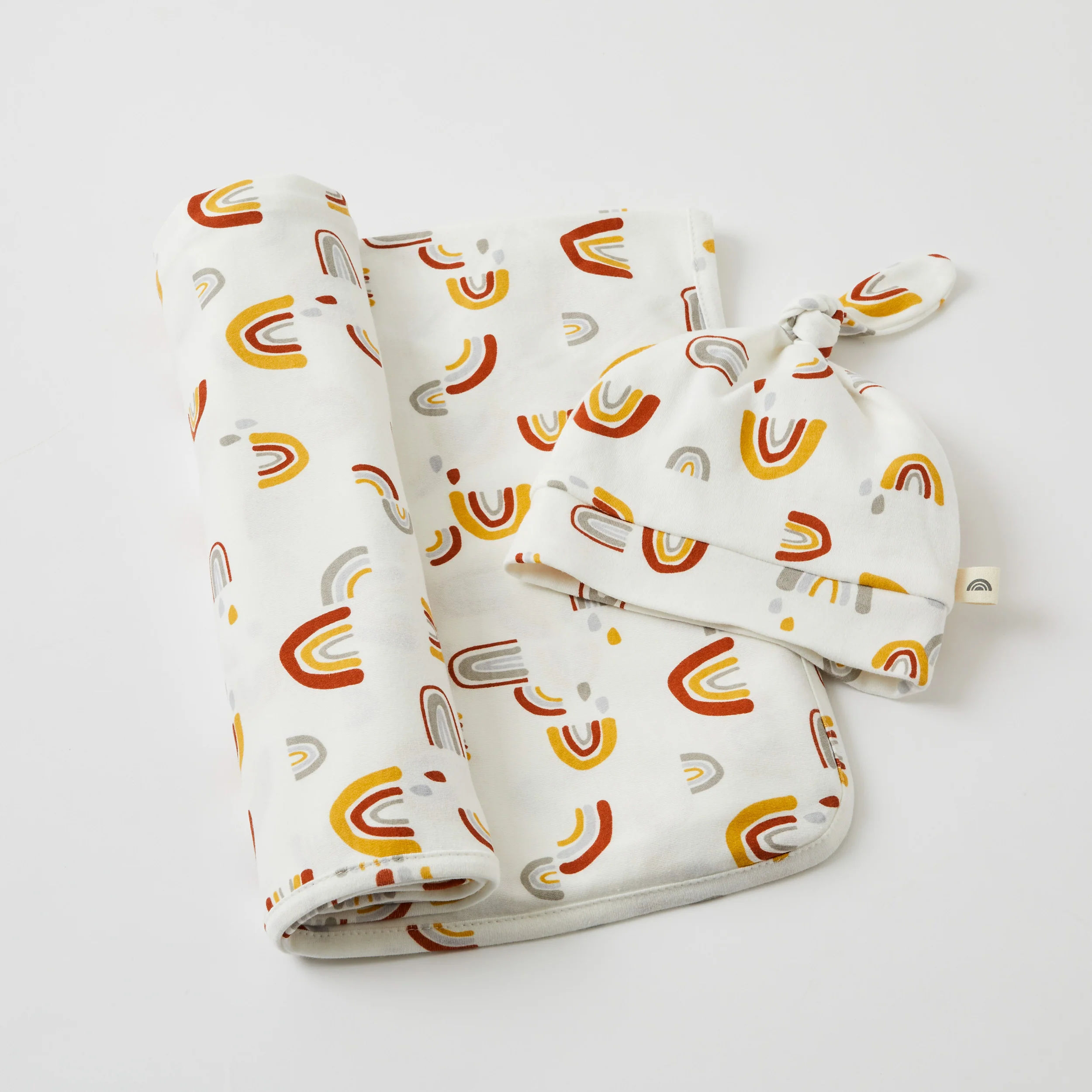 Arches Jersey Baby Wrap & Knotted Beanie Set - Image 2